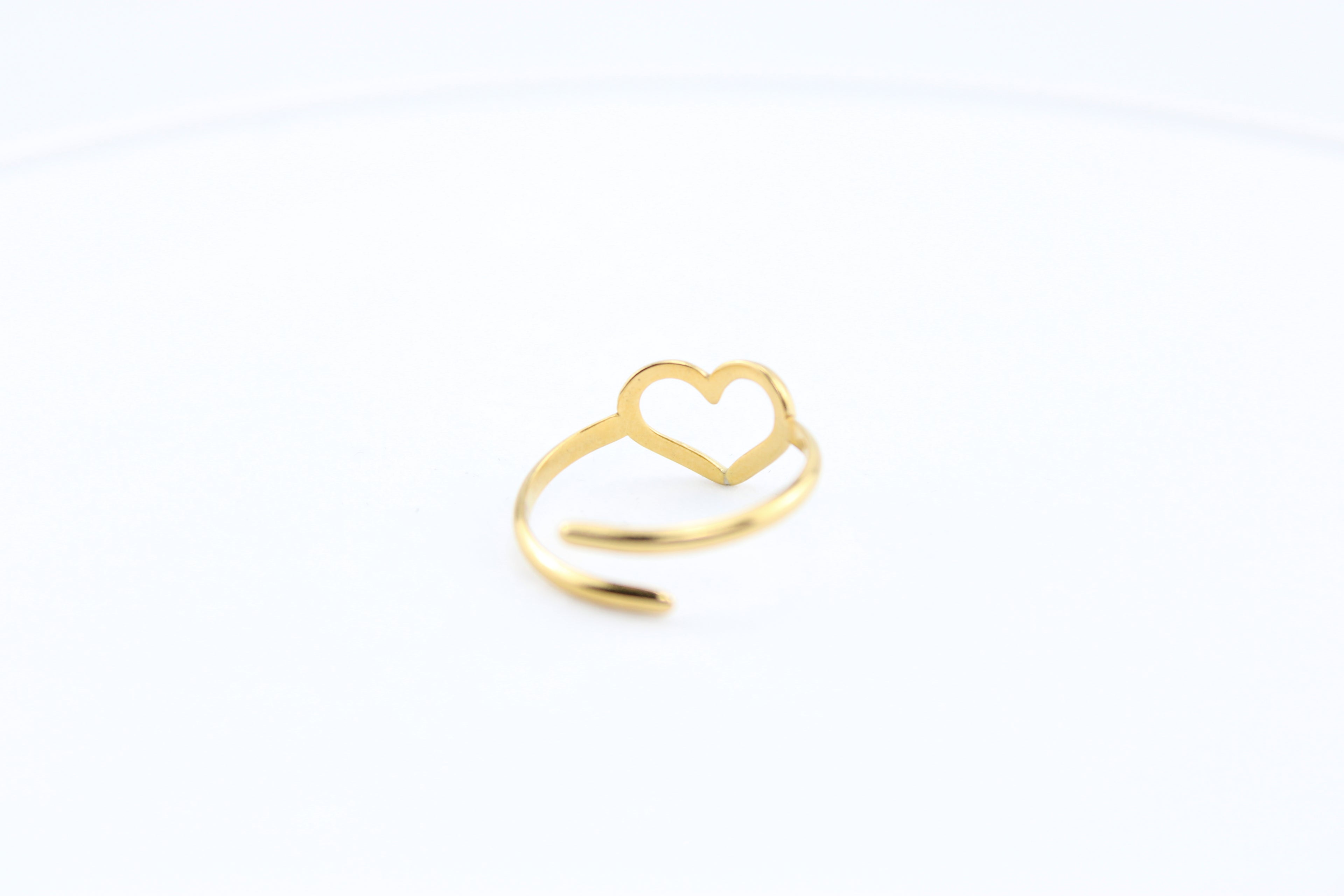 Luxe Glow Heart Adjustable Ring