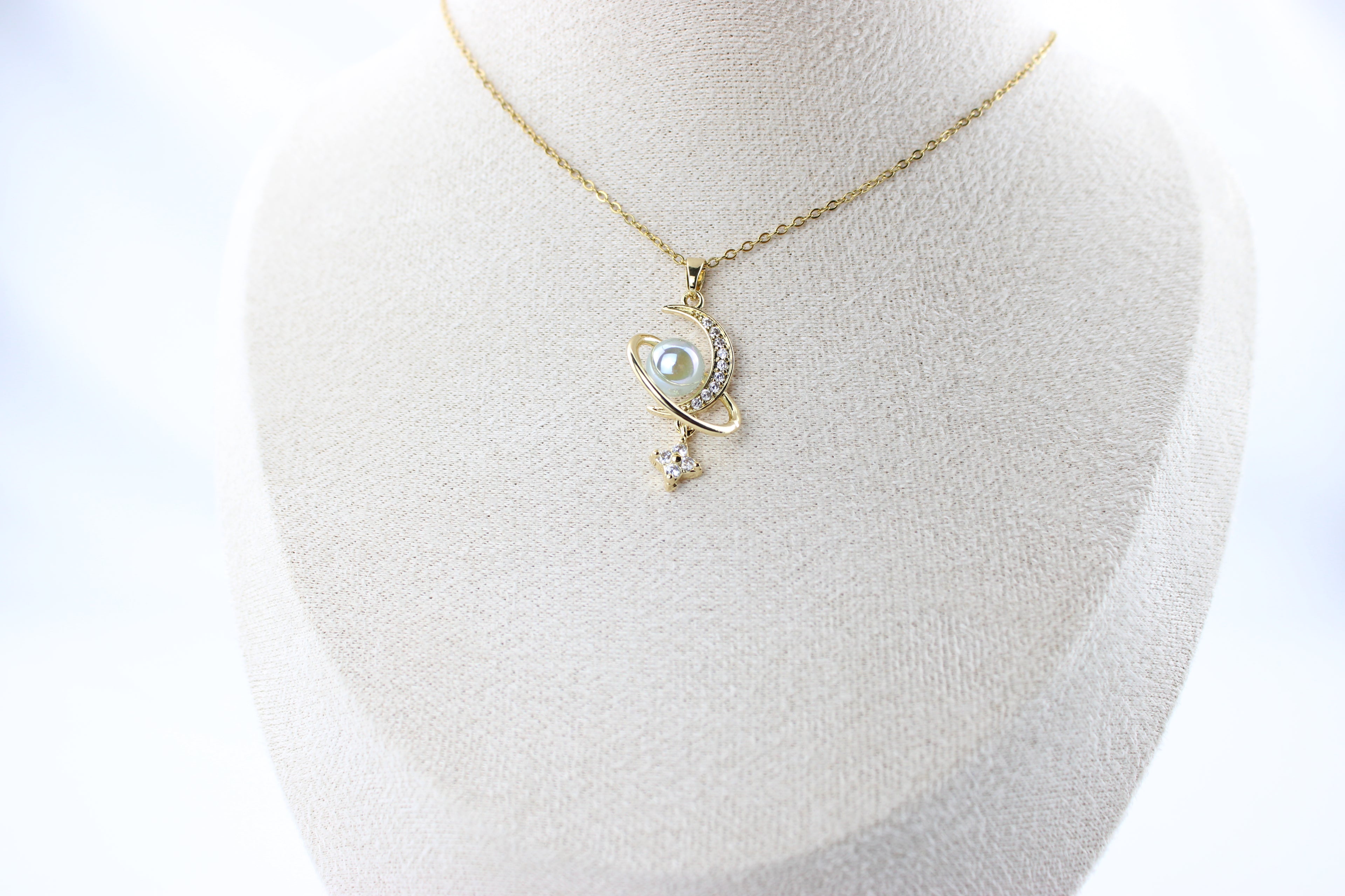 Luna Grace Necklace
