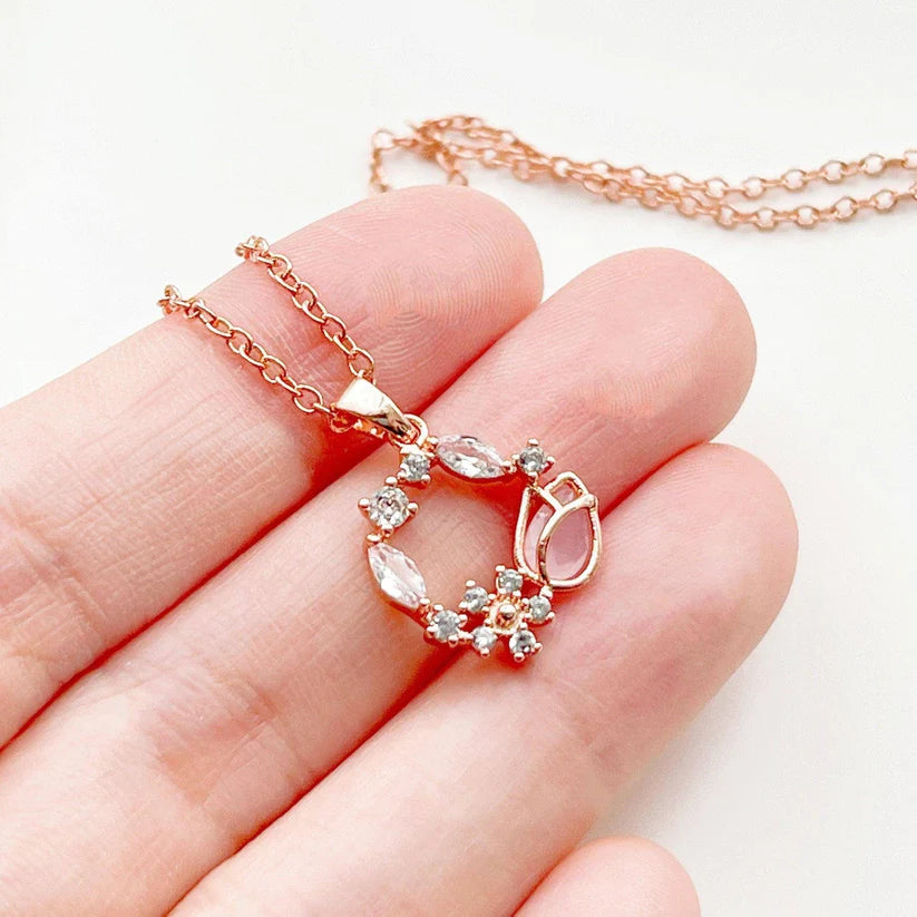 🌸 Rose Halo Blossom Necklace